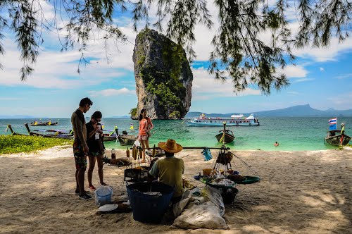 เกาะปอดะนอก หรือ เกาะไก่