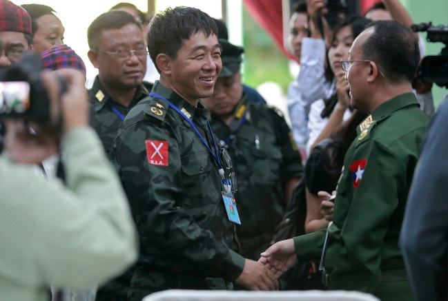  พม่าชี้การเจรจาสันติภาพ